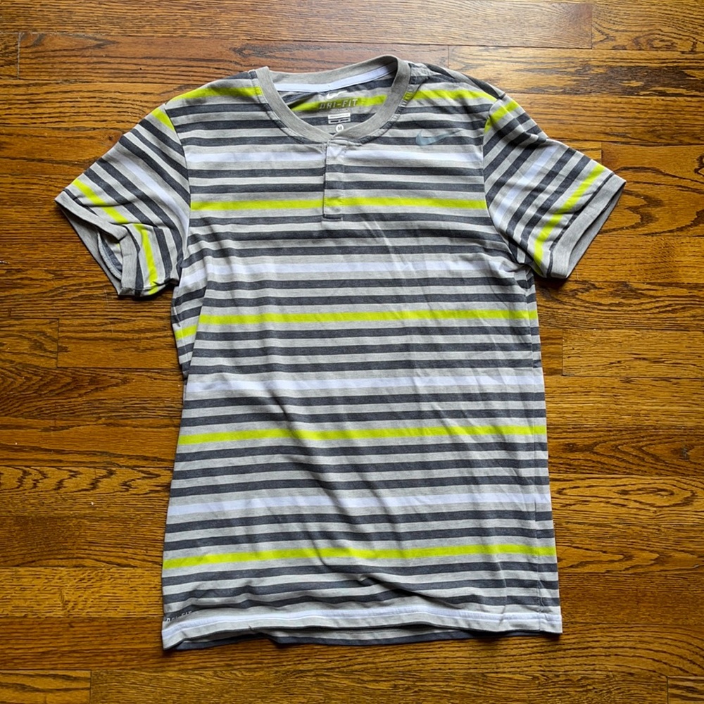 Nike Tennis Henley